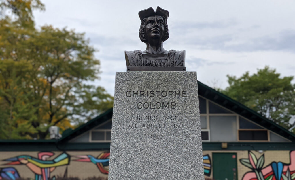 Monument à Christophe Colomb au parc de Turin à Montréal.