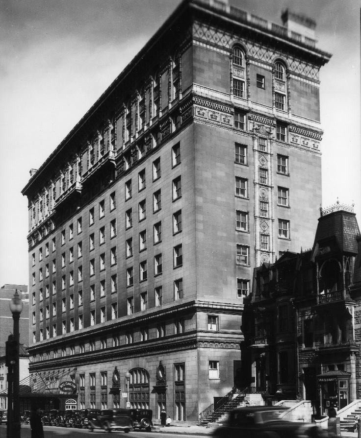 Hôtel Ritz-Carlton rue Sherbrooke Ouest . - 26 mars 1936